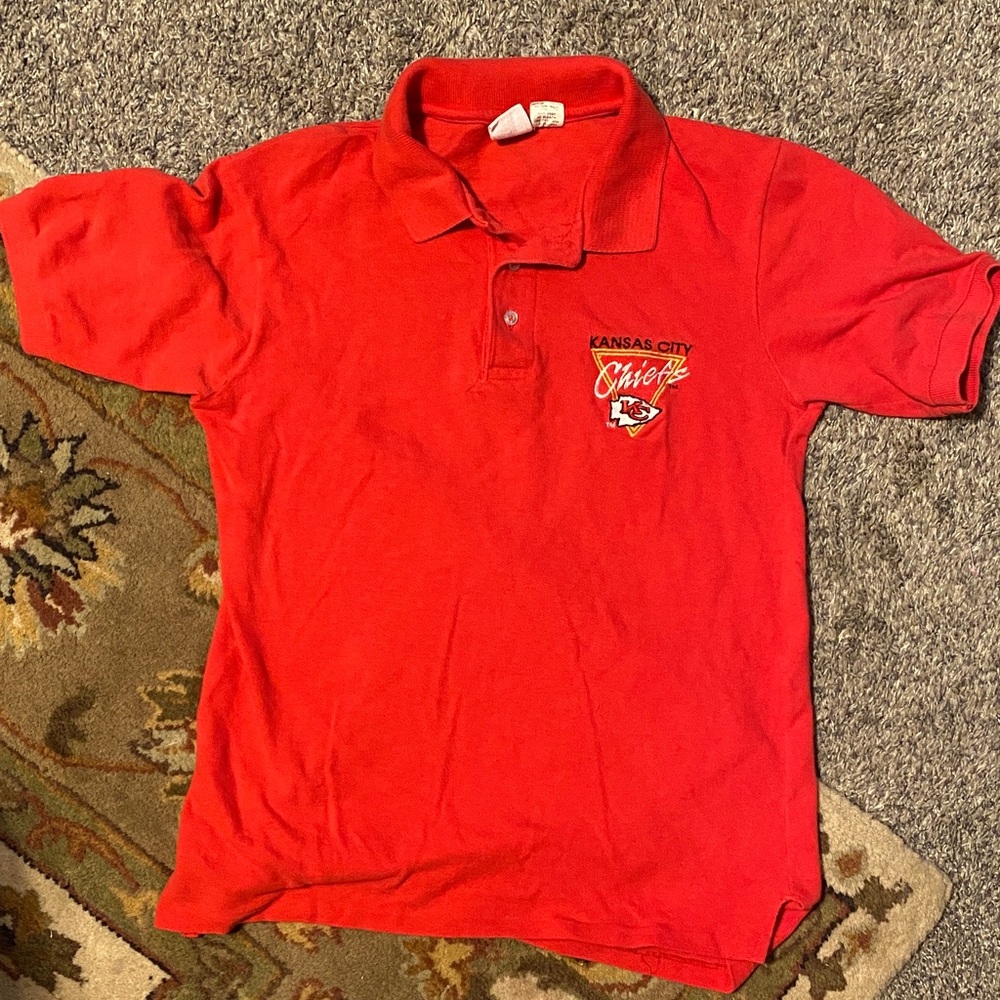 Kansas City Chiefs medium Red Polo Shirt